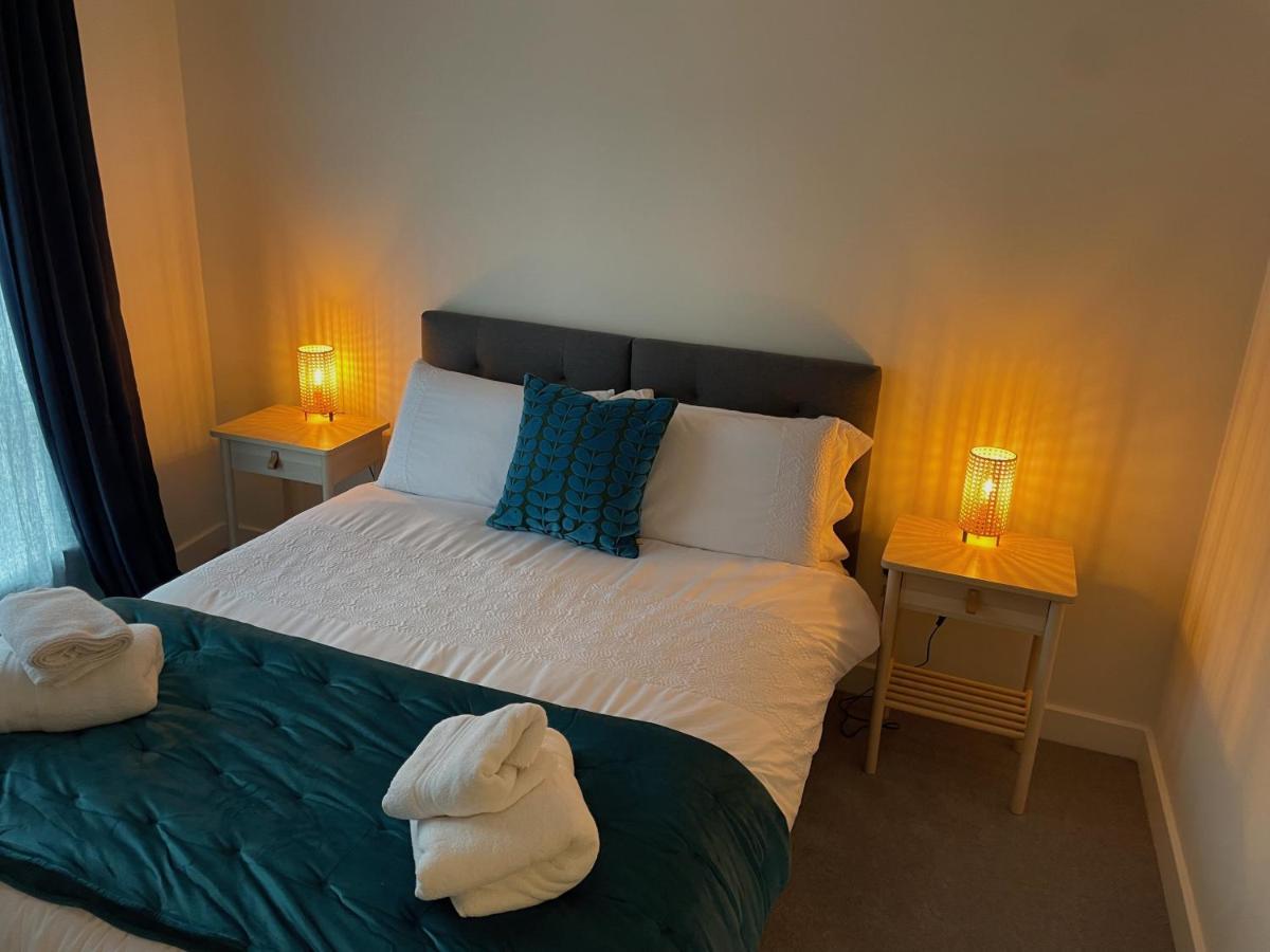 Number 15 Luxurious Two Bedroom Apartment Exmouth Dış mekan fotoğraf